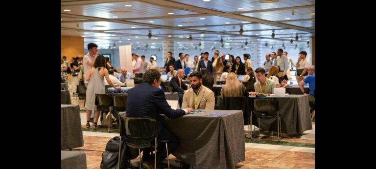 El XIX Fórum AUSAPE bate récords de asistencia, con más de 1.500 personas