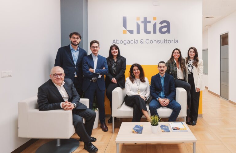 Litia Legal consigue el reconocimiento de un complemento por maternidad de 288? y 21.234? en atrasos