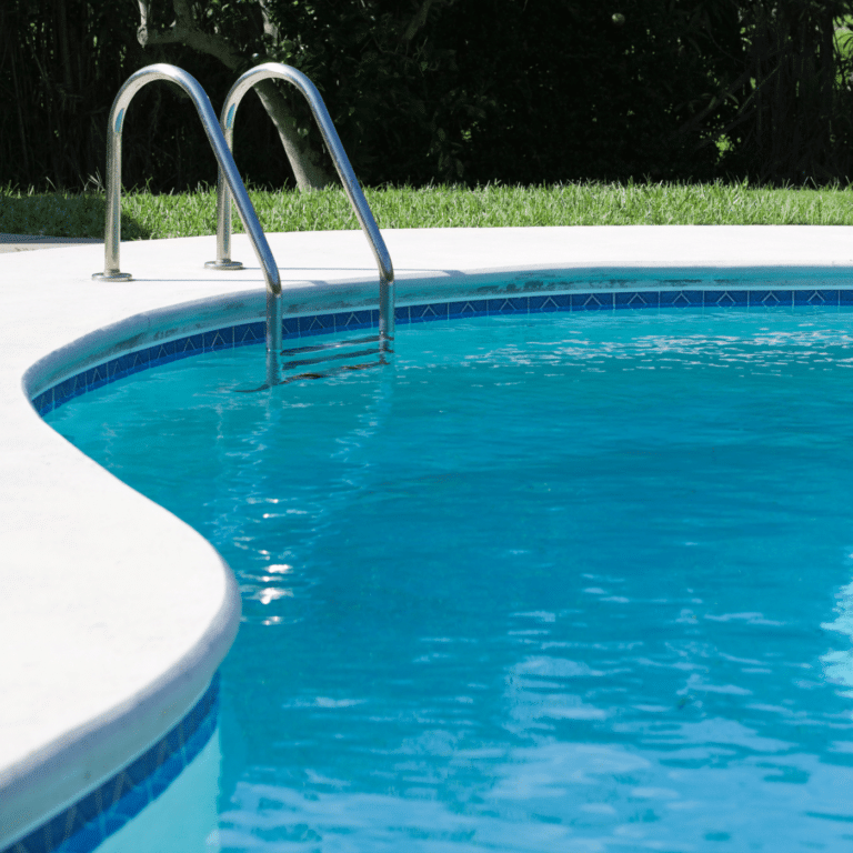 SUAD: líderes en soluciones de agua de alta calidad para piscinas e industrias