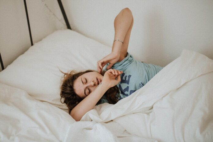 Siete colchones que te ayudan a cuidar tu espalda, también mientras duermes