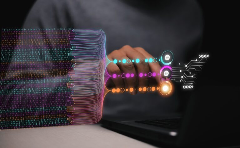 EcoStruxure™ Resource Advisor de Schneider Electric eleva el nivel de la categoría con un nuevo conjunto de soluciones