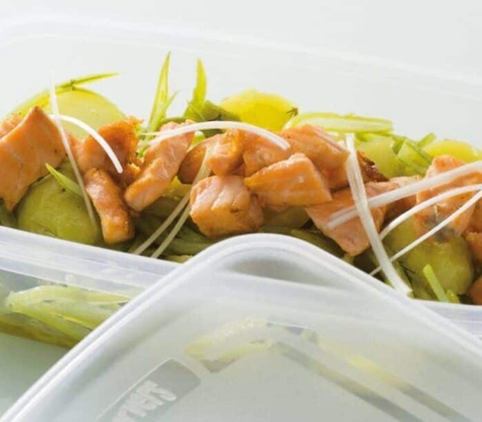 El salmón de Noruega reina en las ensaladas de verano