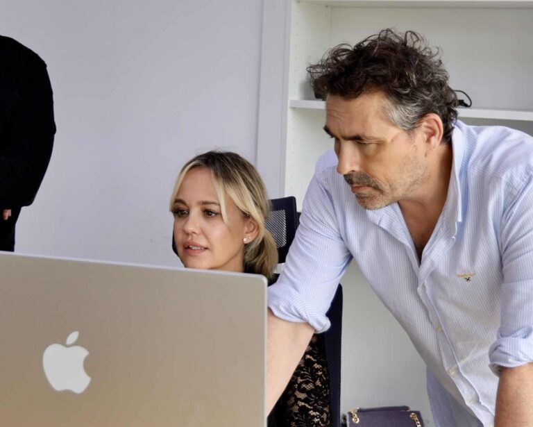 Agencia EGOS: Cómo la IA está transformando el diseño web en Asturias