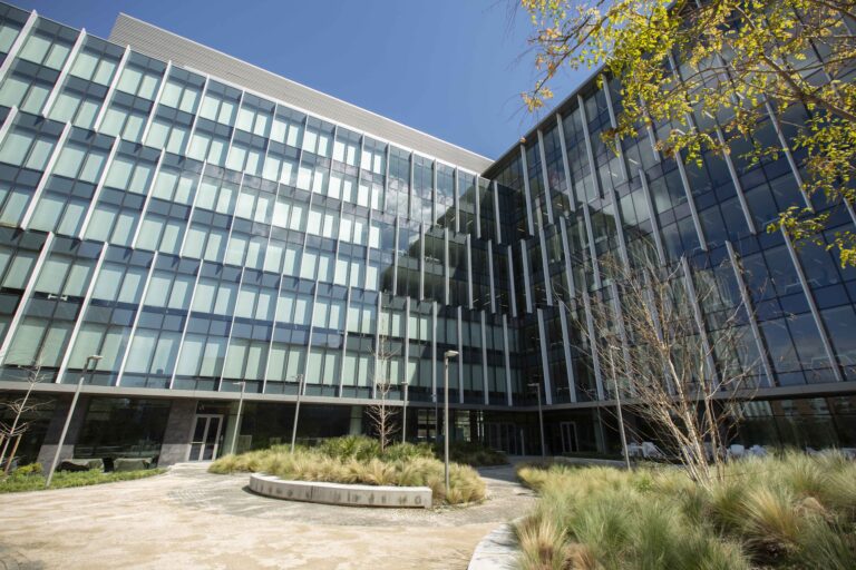 Expertos destacan la importancia de los materiales de construcción en la salud y la calidad de vida