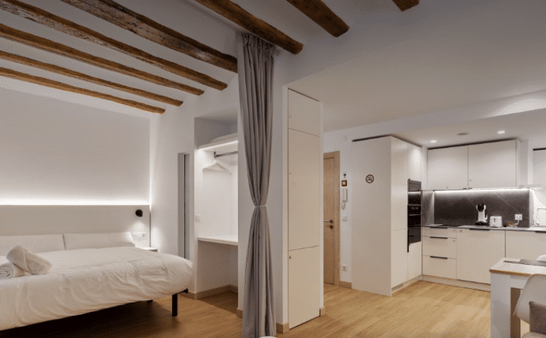 TuApartamento.com impulsa la calidad con un enfoque innovador en la arquitectura y el interiorismo en apartamentos turísticos