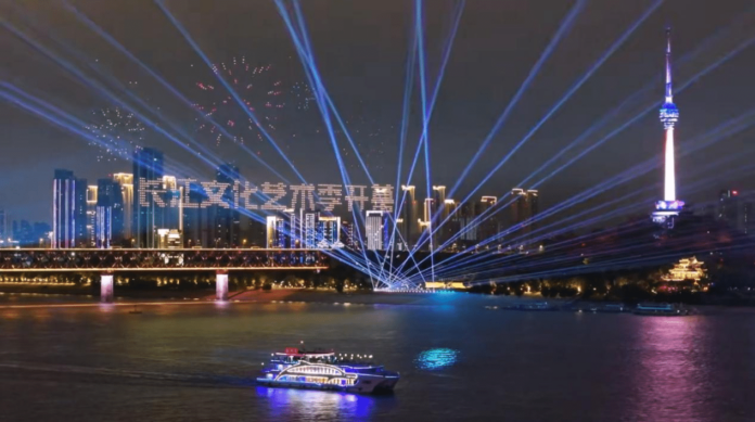 La ceremonia de apertura de la Temporada de Artes Culturales del Río Yangtsé se celebró en Wuhan, China