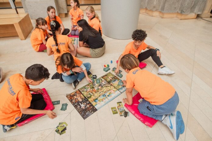 El Museo del Prado invita a los más jóvenes a jugar con El jardín de las delicias