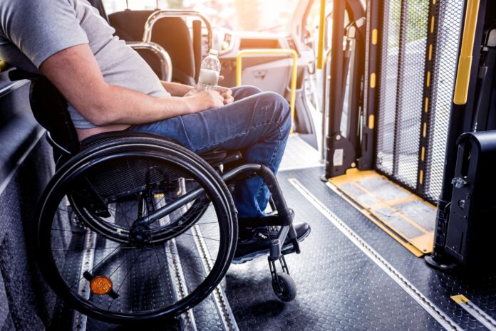 Autocares Piquer ofrece máxima innovación en movilidad con una nueva flota de autobuses adaptados para una inclusión total