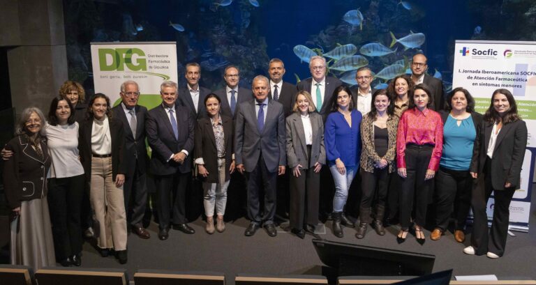 La capacidad prescriptora y de vacunación de farmacéuticos en otros países, tema central en la Jornada Iberoamericana de Atención Farmacéutica en síntomas menores