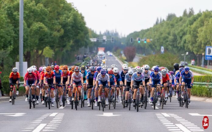 Comienza el Tour de la isla de Chonming del UCI WorldTour Femenino 2024