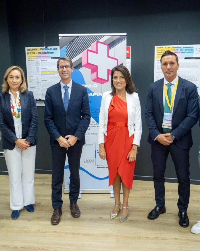 El presidente de La Rioja ensalza 'El símbolo de la fisioterapia' como "un avance fundamental" en el reconocimiento sanitario del sector