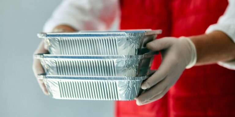 Expertos de Euca Prevención destacan la importancia de la seguridad alimentaria en hostelería: cursos obligatorios para evitar intoxicaciones y sanciones