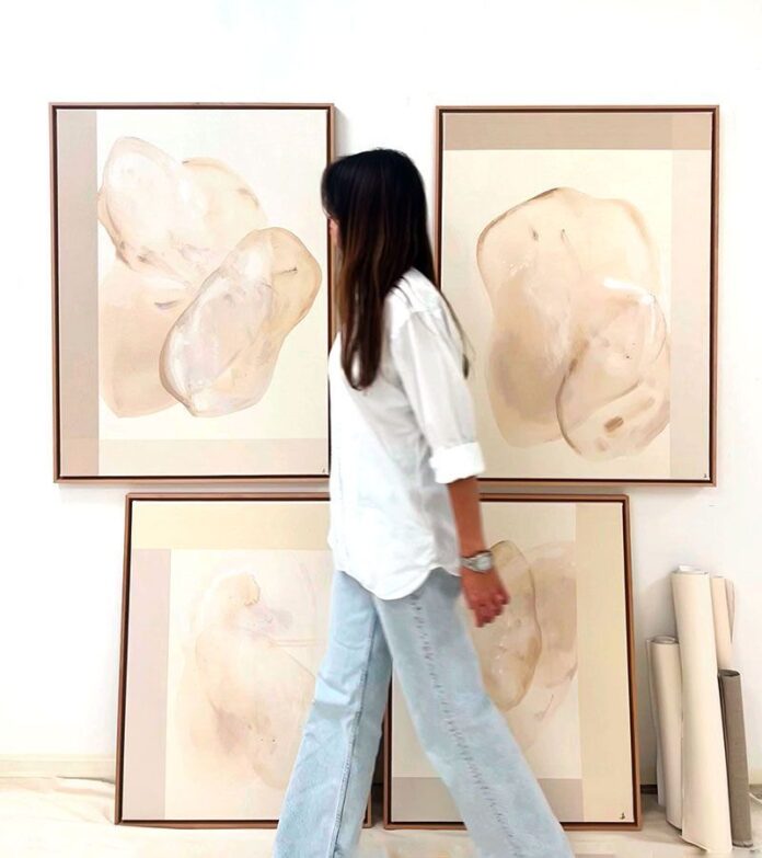 La artista española Lau da Costa presenta su nueva exposición "Puro", una experiencia de calma y contemplación en la galería LINEE