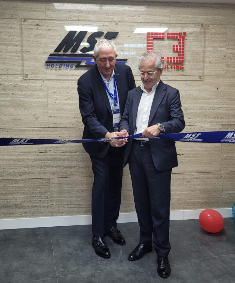 MST Holding inaugura nuevas oficinas en Madrid: innovación y transformación del servicio al cliente