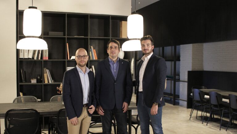 V2C capta 5 millones de euros del fondo de Repsol y Suma Capital