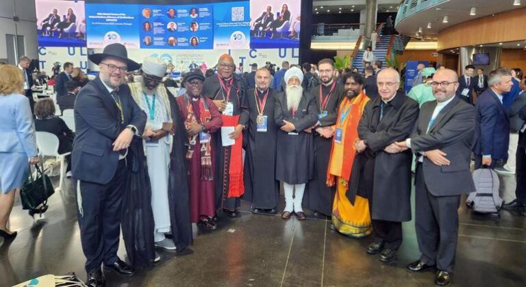 Los líderes mundiales adoptan un compromiso de paz en medio de las guerras de Gaza, Líbano y otros países