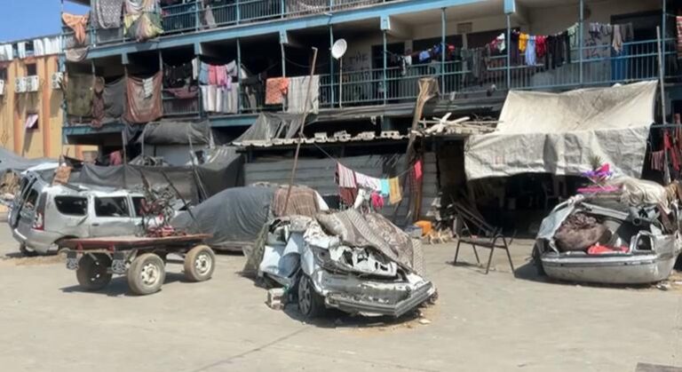 Gaza: La gente huye en busca de seguridad, pero la muerte y la destrucción son sus sombras