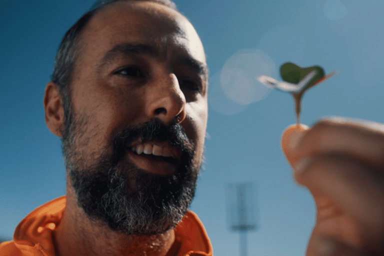 Luckia estrena nuevo spot: "Brotan tréboles de Luckia en LALIGA"
