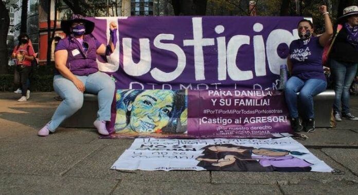 Una mujer es asesinada cada 10 minutos por su pareja u otros familiares