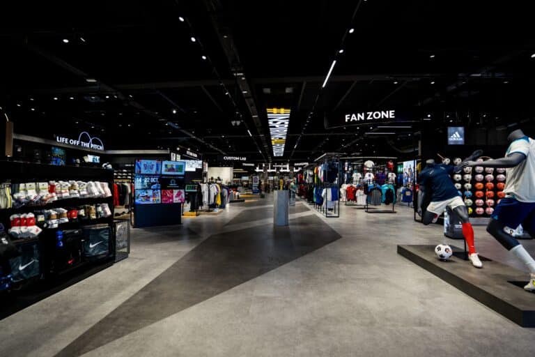 Fútbol Emotion abre su cuarta tienda en Madrid, en el centro comercial La Vaguada