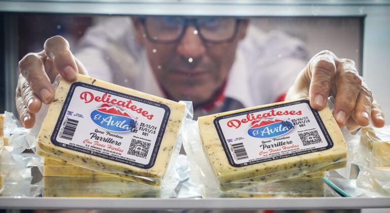 Los migrantes internacionales representaron casi el 5% de la fuerza laboral en 2022