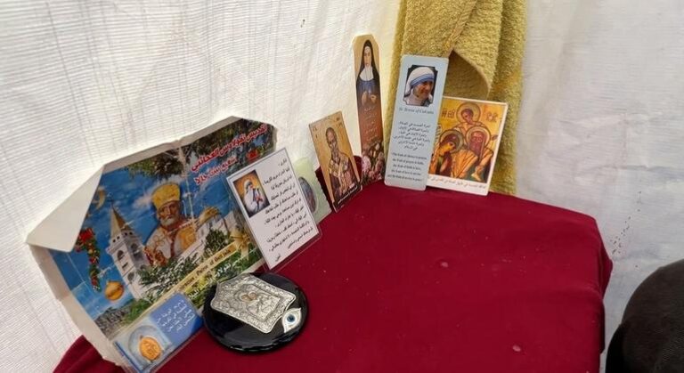 Navidad sin árbol: de la Nakba a la guerra de Gaza, el tío Tony pasa otra Navidad como desplazado