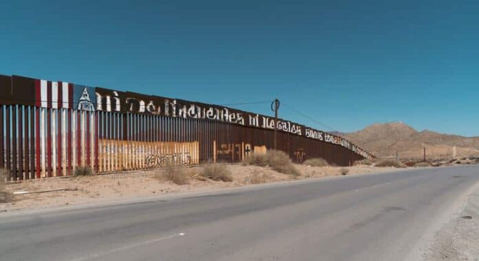 Deportaciones en Estados Unidos, Yenín, educación y cambio climático... Las noticias del viernes