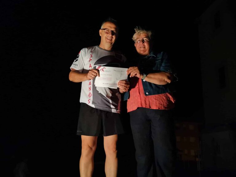 La Red Medieval terminó el año deportivamente mezclando un viaje histórico con las San Silvestres