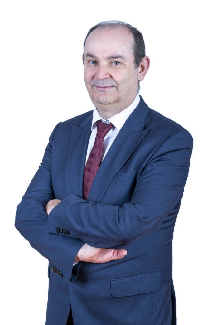 Carlos Jiménez Contreras (UNIDE) asume la presidencia de FECOMA