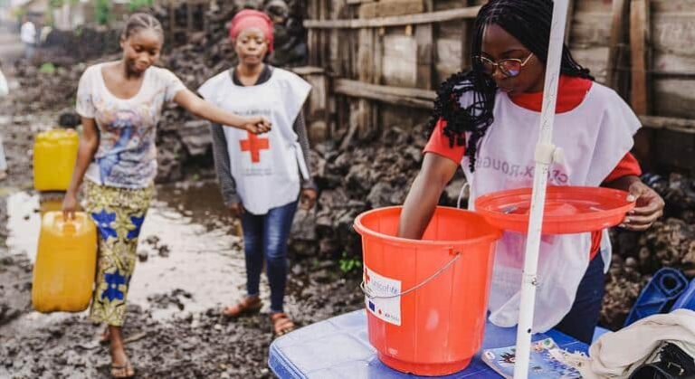 La disminución de la ayuda en RD Congo agrava la crisis sanitaria y de desplazamiento