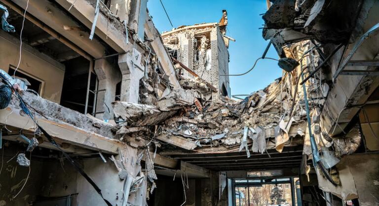 Guerra en Ucrania, derechos humanos... Las noticias del lunes