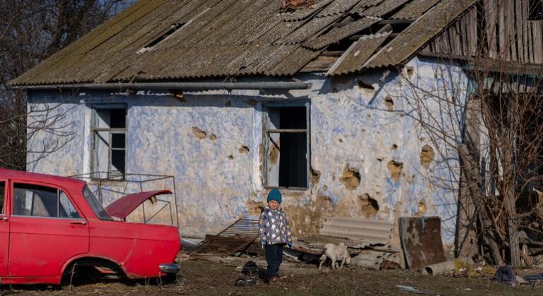Guterres pide una paz justa y duradera tras tres años de guerra a gran escala en Ucrania