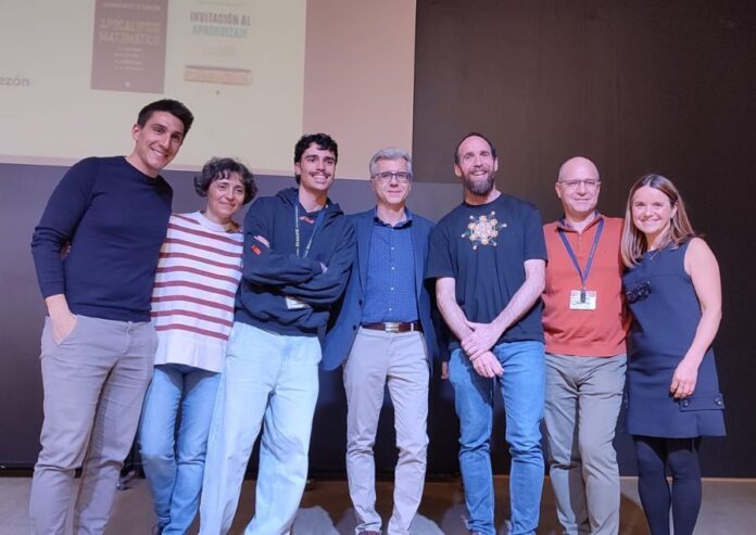 Eduardo Sáenz de Cabezón, en el Colegio Miramadrid: "Las matemáticas son una de las cosas más humanas que existen"