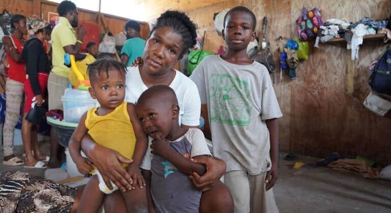 En Haití, las pandillas destruyeron 284 escuelas en 2024