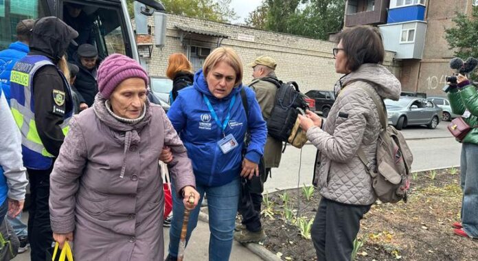 Después de tres años de guerra, persisten las necesidades humanitarias en Ucrania