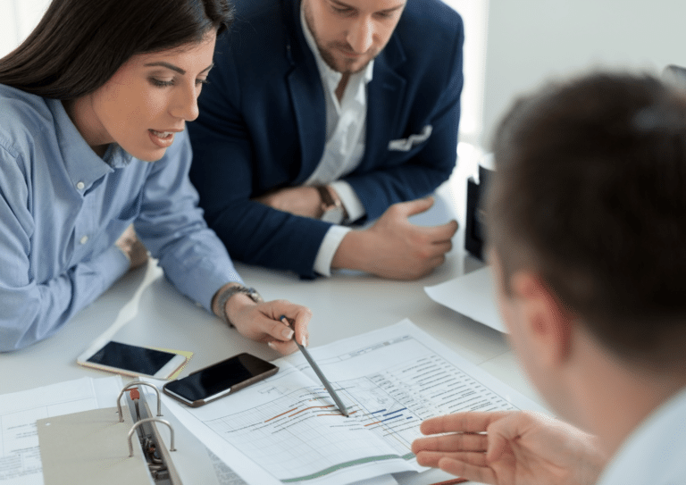 2M Assessors presenta una asesoría integral para empresas y particulares en Manresa