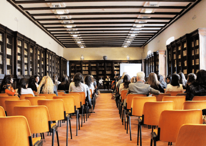 EIM Consultores lidera la formación de docentes para la era digital