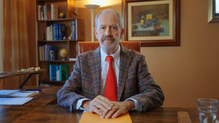 José Luis Marín responde a la crisis de orientación clínica con una formación revolucionaria