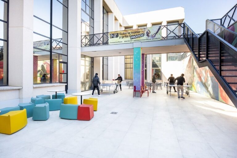 La Otra FP - PRO2, primer centro de FP en España acreditado por el Bachillerato Internacional (IB)