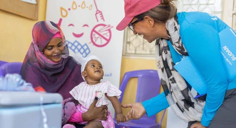 Recortes a la ayuda de Estados Unidos, educación en Gaza, migración... Las noticias del lunes