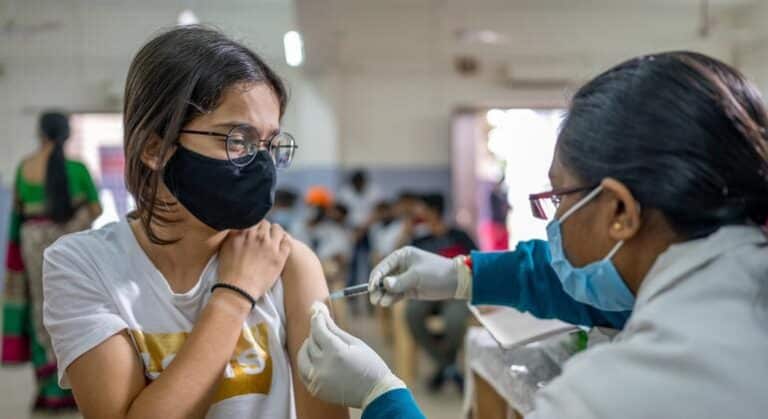 Acuerdo sobre pandemias, Perú, Haití, niños en el mediterráneo, Gaza… Las noticias del miércoles