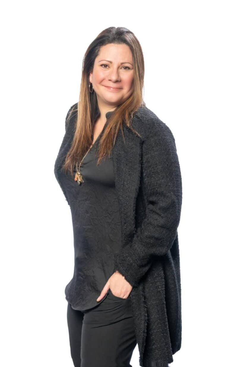 Alejandra Ron Pedrique: la voz del emprendimiento con propósito en la radio española