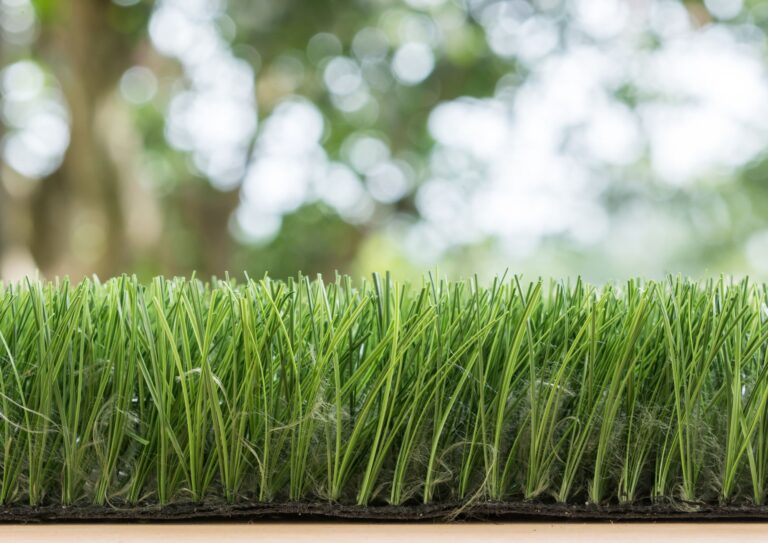 Giroverd amplía el servicio de instalación de césped artificial en el Maresme