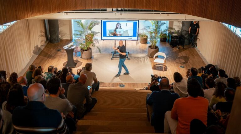 El Instituto de Neurociencia Avanzada de Barcelona (INAB) se inaugura y apuesta por investigar la mente y la consciencia humana desde la neurociencia