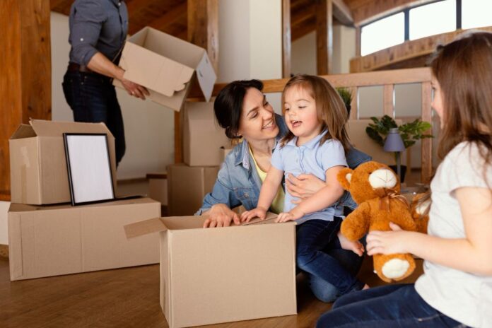Mudanzas Manzano da consejos para hacer una mudanza con niños pequeños