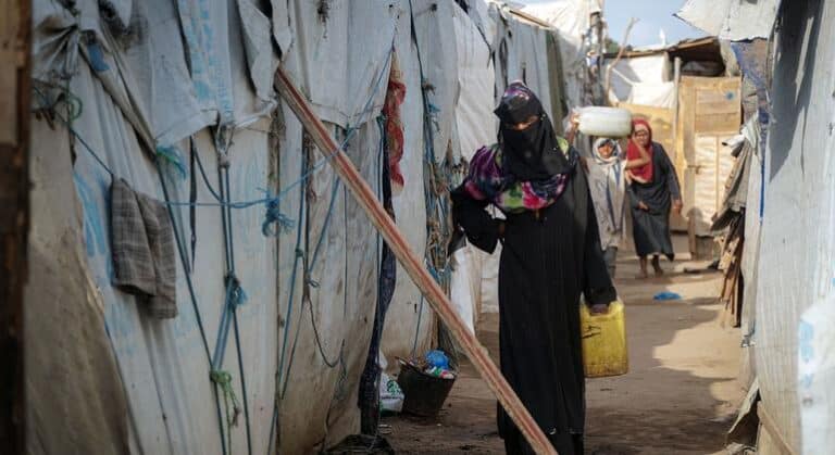 Tras la fachada de calma en Yemen, no está la paz