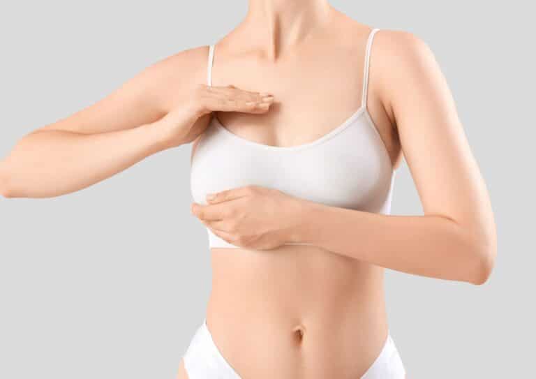 Dr. Miquel No: "La demanda por aumento de pecho aumenta en Sabadell"