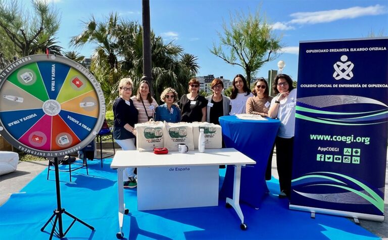 La enfermería guipuzcoana sale a la calle para dar a conocer sus competencias y reivindicar la necesidad de una apuesta seria por la profesión