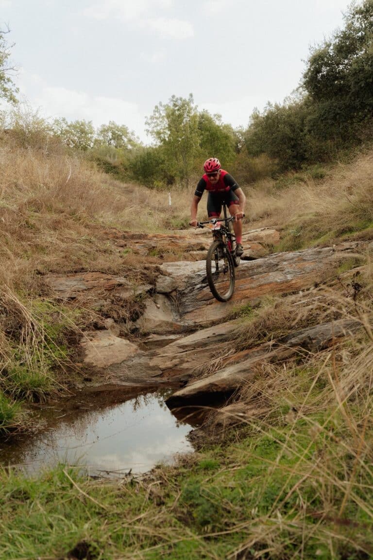 La Sierra Norte se vuelca con el deporte: Atienza acoge la II Conquista de Thitia MTB
