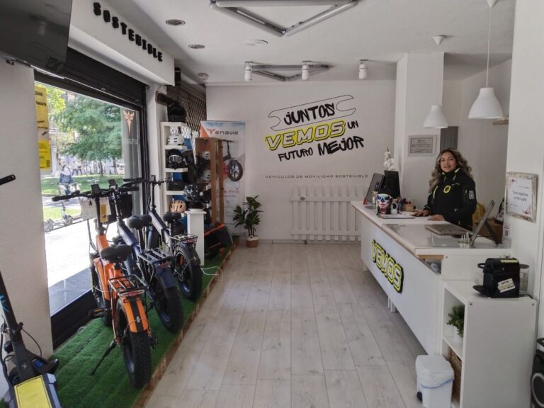 Movilidad sostenible desde Pamplona: VEMOS, expertos en equipos eléctricos y su mantenimiento